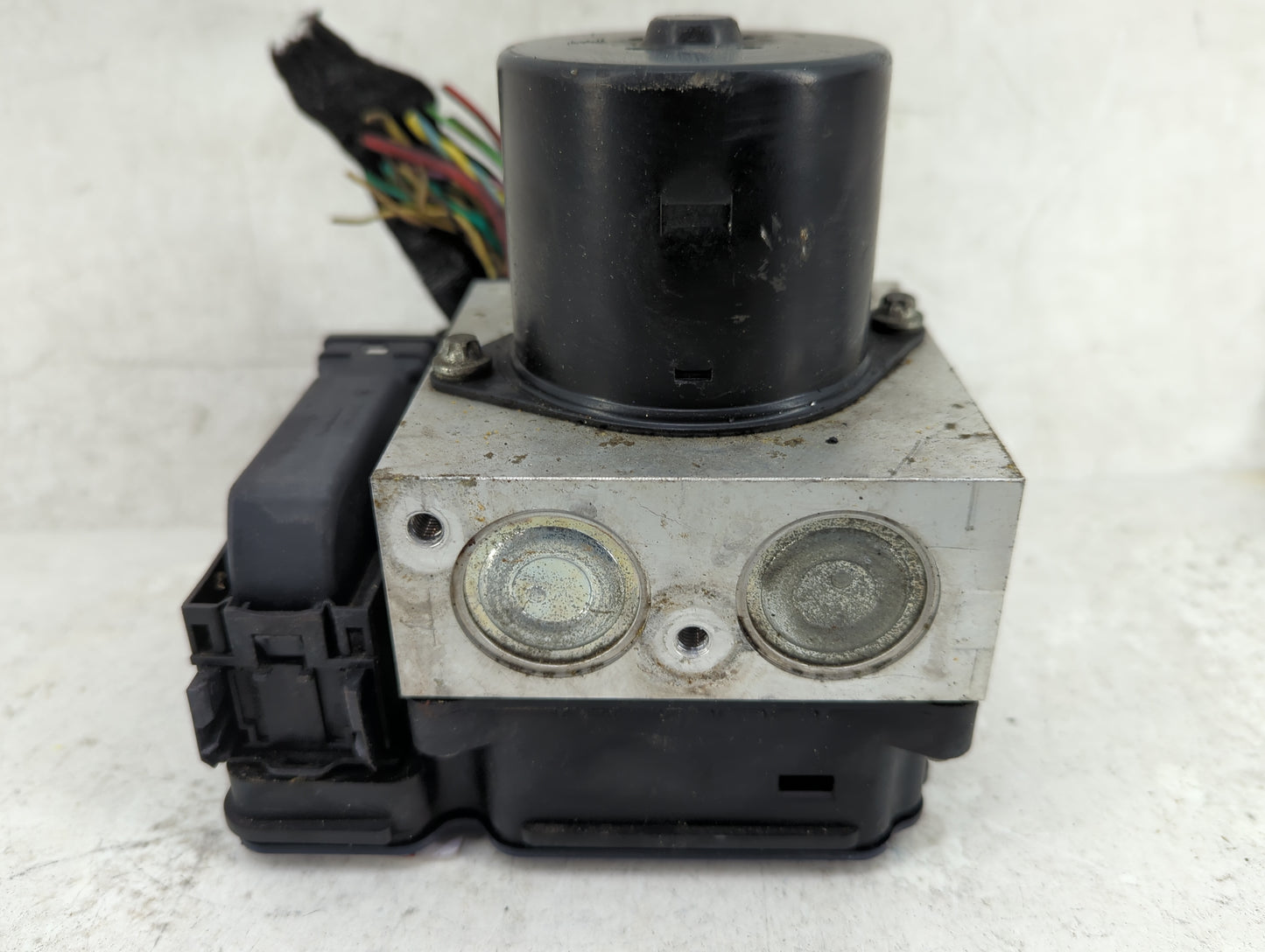 2010 Buick Lacrosse ABS Pump Control Module Replacement P/N:14177461220 90927142331 Fits OEM Used Auto Parts - Oemusedautopa