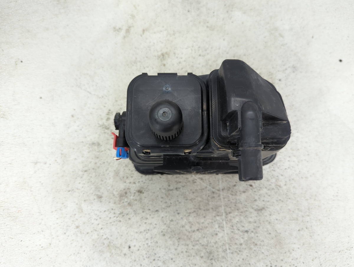 2010 Buick Lacrosse Fuel Vapor Charcoal Canister 1431882 - Oemusedautoparts1.com