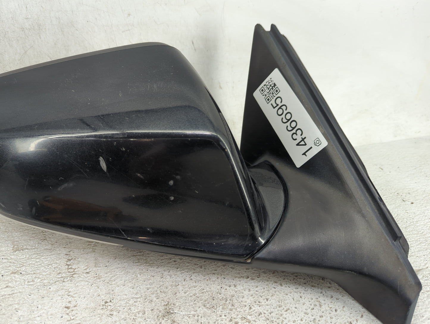 2010-2012 Buick Lacrosse Passenger Side View Mirror - Right Door Mirror OEM Used - Oemusedautoparts1.com