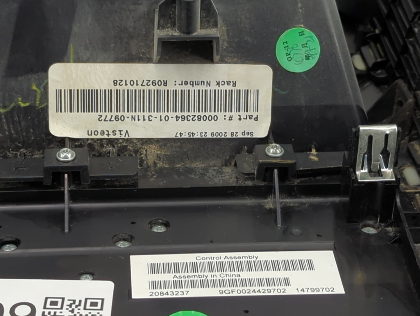 2010 Buick Lacrosse Radio AM FM Cd Player Receiver Replacement P/N:20843237 9GF0024429702, 14799702, 0008236401311N09772 Fit