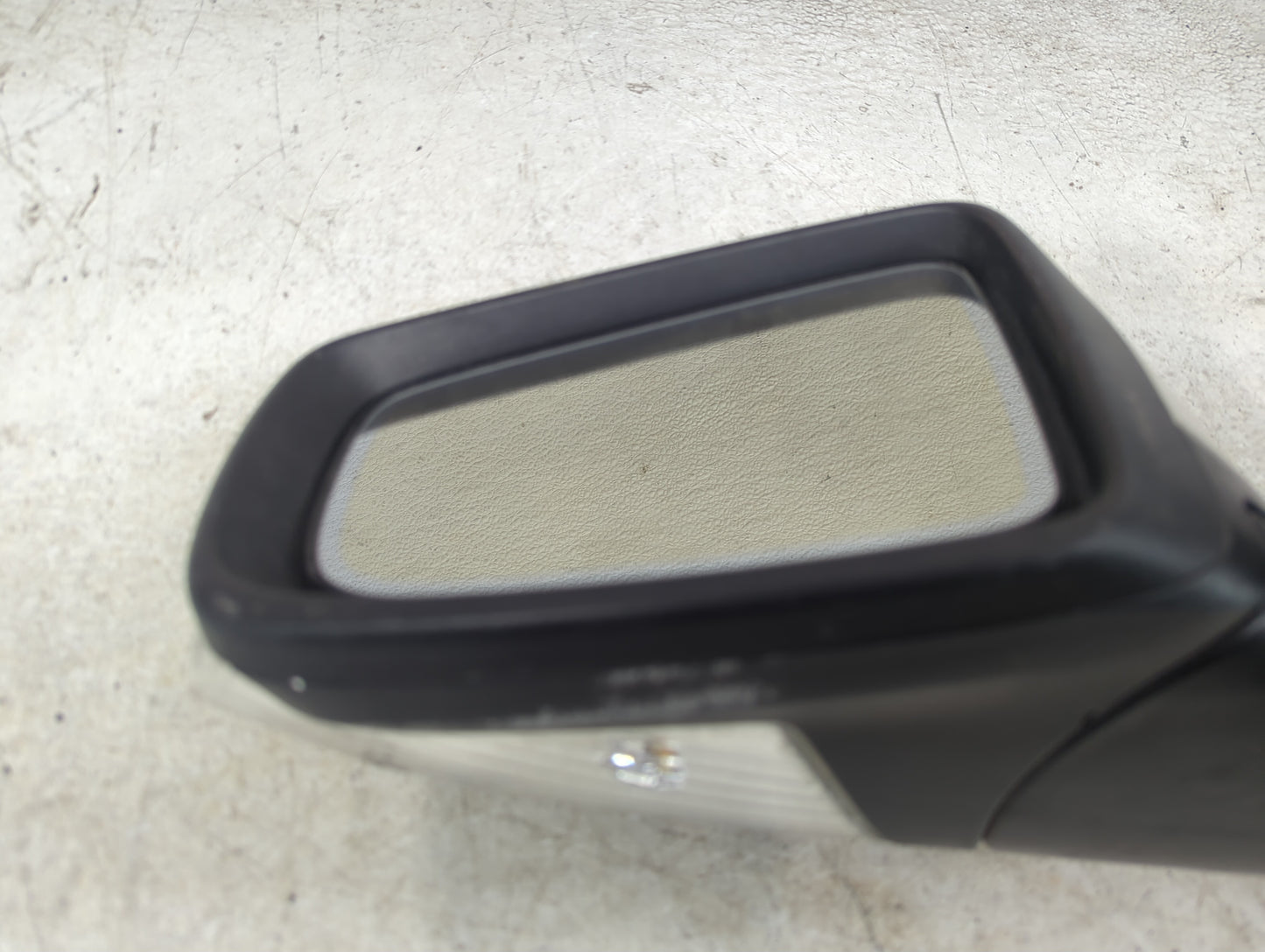 2010-2012 Buick Lacrosse Driver Side View Mirror - Left Door Mirror OEM Used - Oemusedautoparts1.com