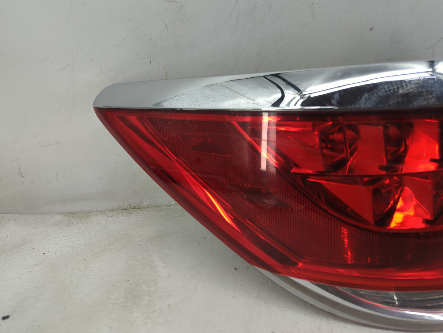 2010-2013 Buick Lacrosse Tail Light Assembly Driver Left OEM P/N:AP2104G Fits Fits 2010 2011 2012 2013 OEM Used Auto Parts -