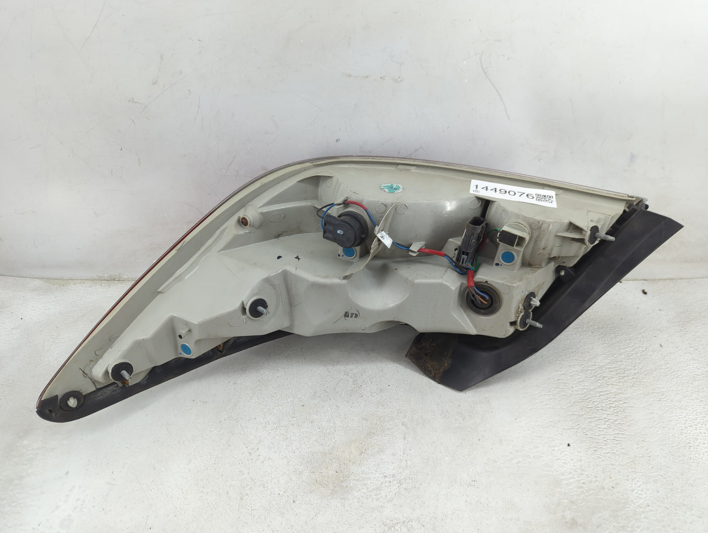 2010-2013 Buick Lacrosse Tail Light Assembly Driver Left OEM P/N:AP2104G Fits Fits 2010 2011 2012 2013 OEM Used Auto Parts -