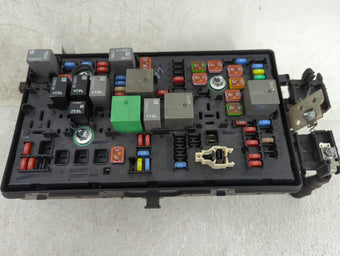 compare product 2010 Buick Lacrosse Fusebox Fuse Box Panel Relay Module P/N:13272072 13272071, 13255300, 13468934, 13500127, 13500128 Fits OEM Used Auto Parts