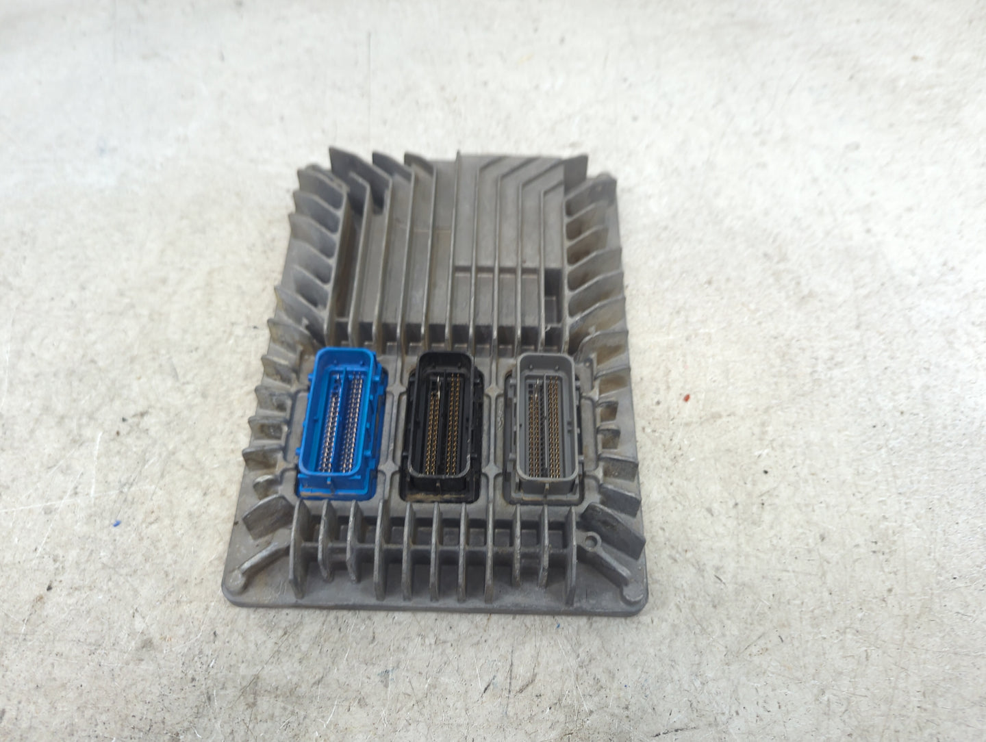 2010-2011 Buick Lacrosse PCM Engine Control Computer ECU ECM PCU OEM P/N:12637157 12637106 Fits Fits 2010 2011 2012 2013 OEM
