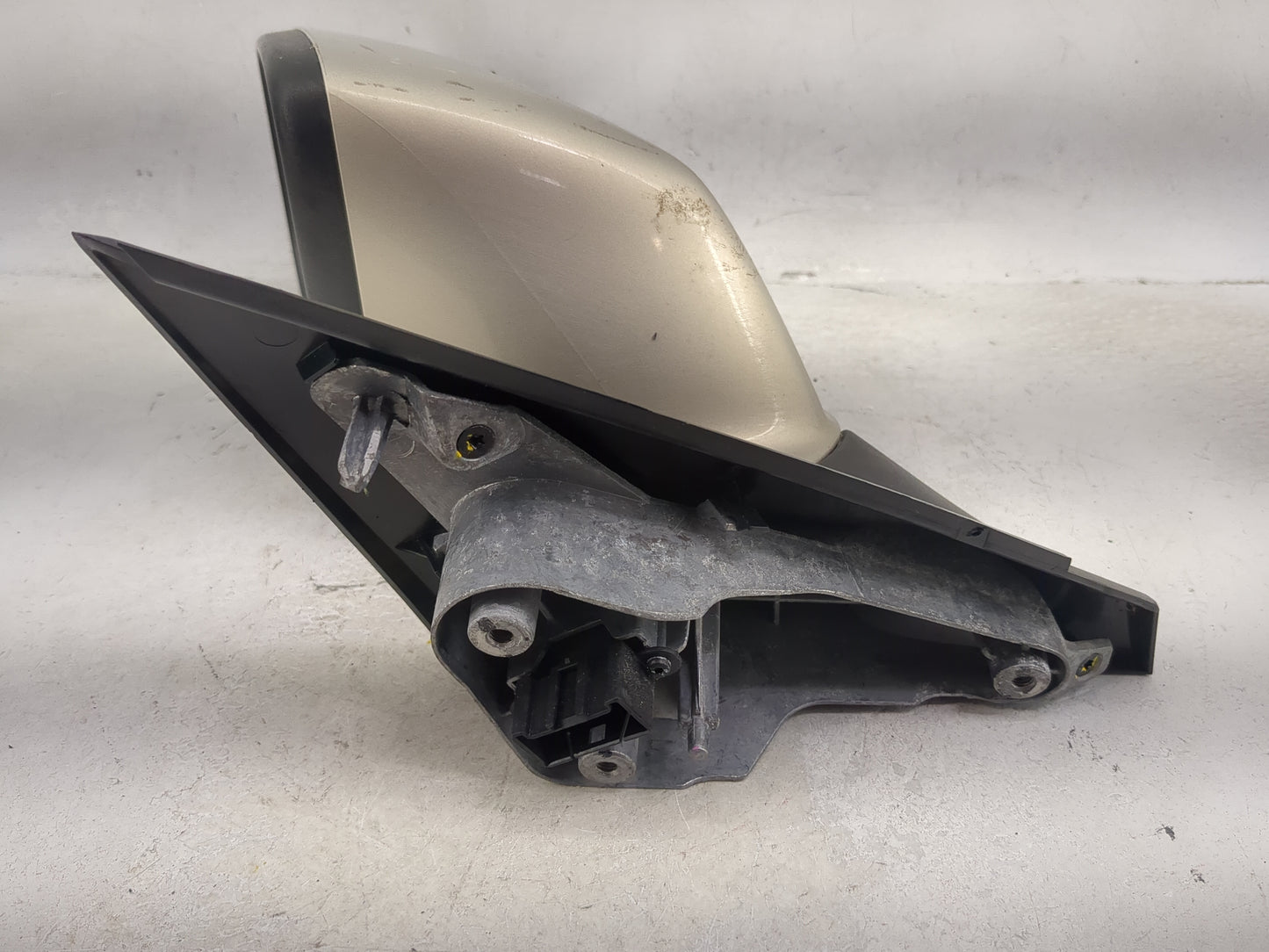 2010-2012 Buick Lacrosse Driver Side View Mirror - Left Door Mirror OEM Used - Oemusedautoparts1.com