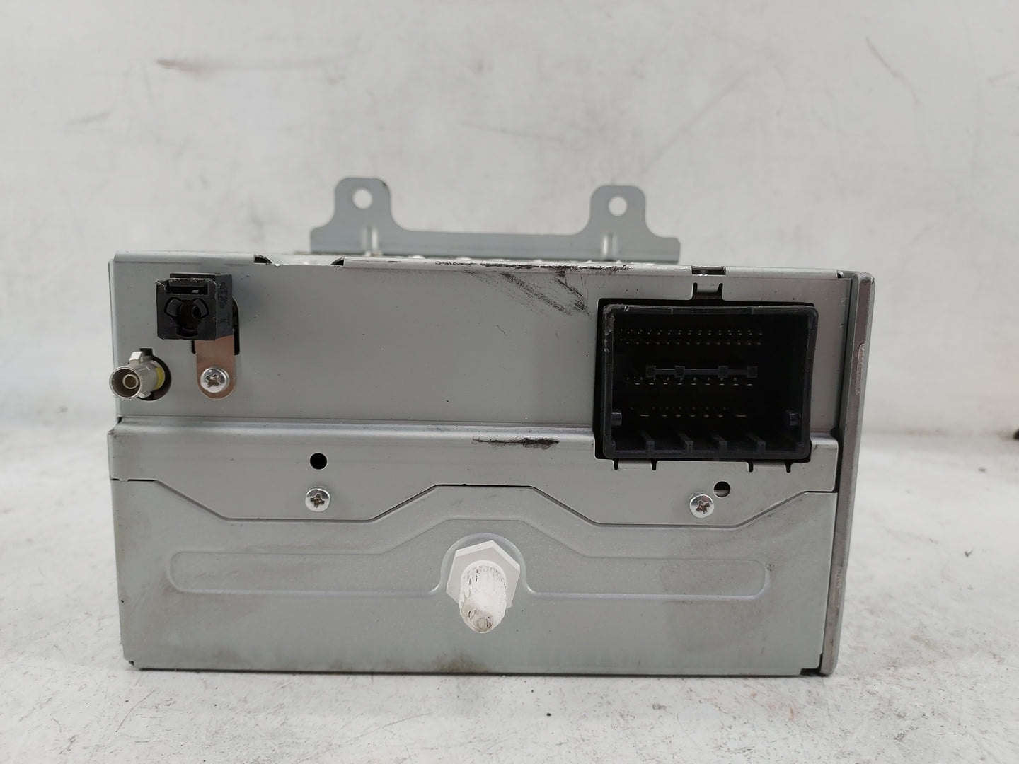 2010 Buick Lacrosse Radio AM FM Cd Player Receiver Replacement P/N:20854719 M1G475126, M1G475172A Fits Fits 2011 OEM Used Au