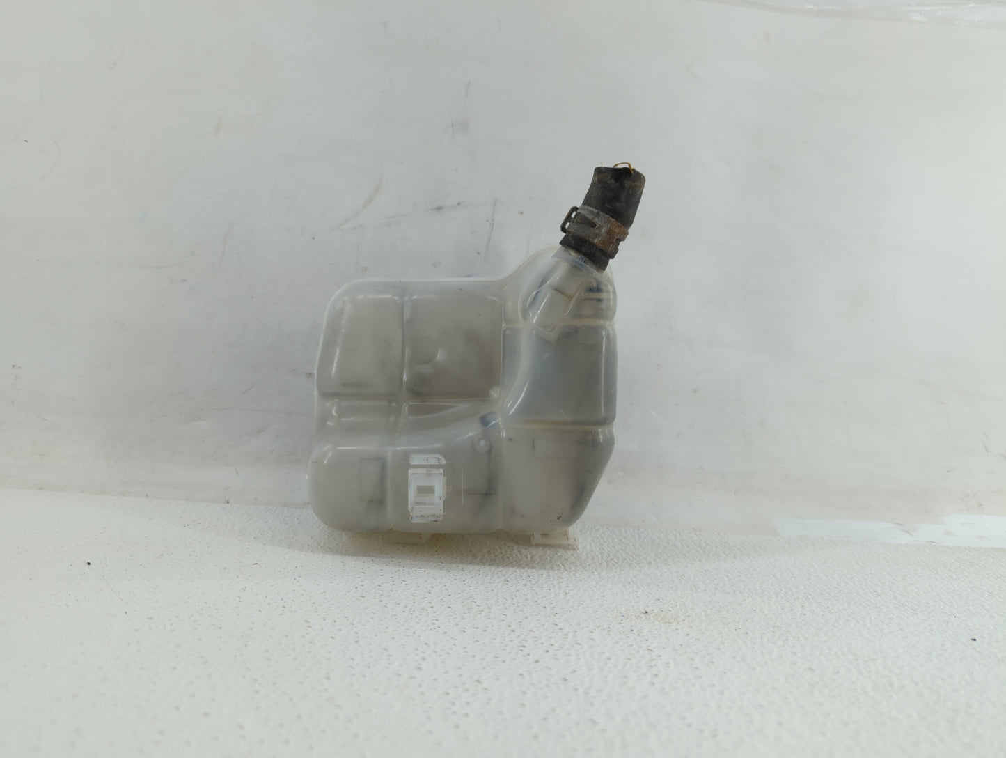 2010-2016 Buick Lacrosse Windshield Washer Fluid Reservoir Bottle Oem - Oemusedautoparts1.com