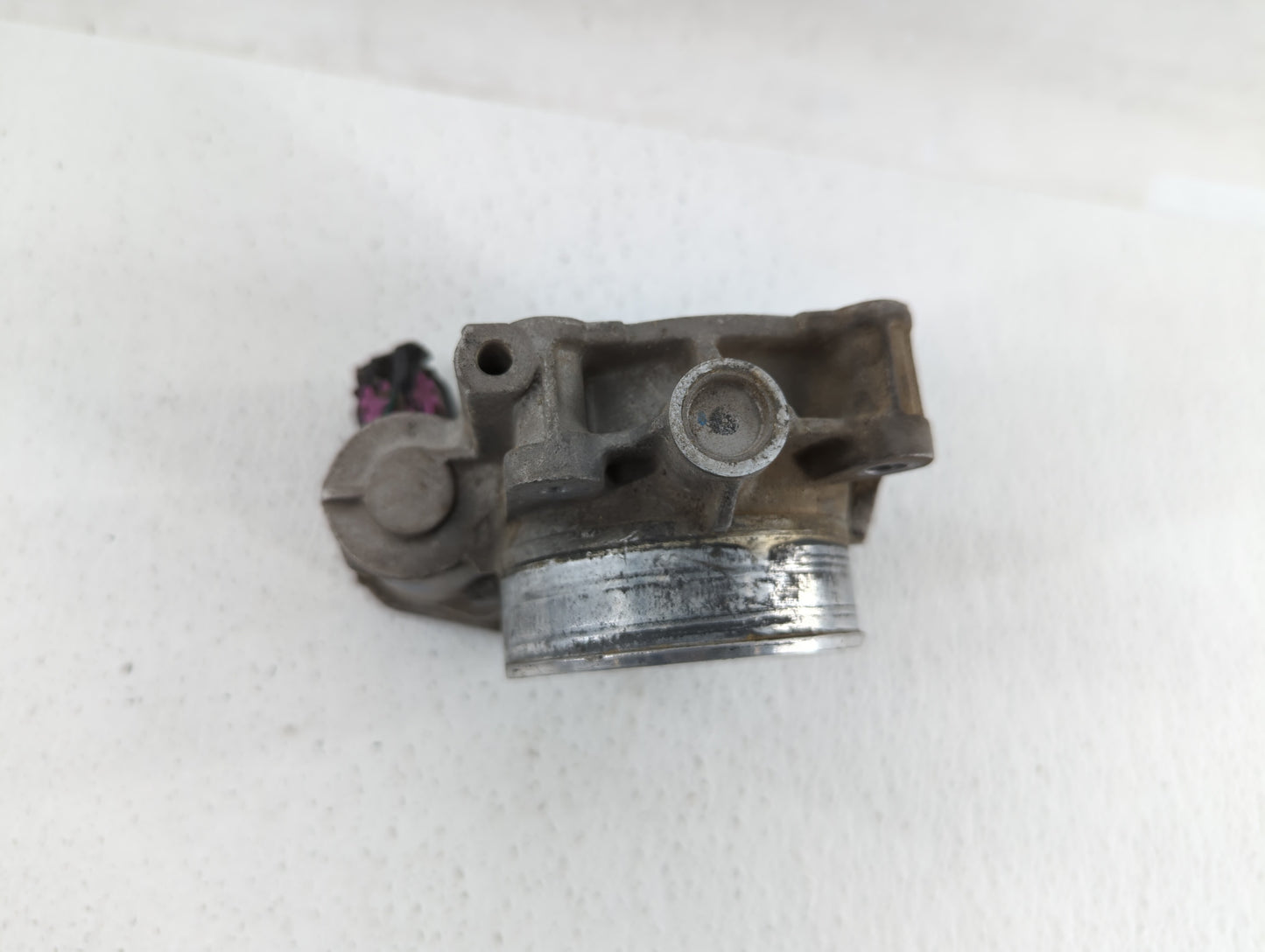2010 Buick Lacrosse Throttle Body P/N:994AA Fits OEM Used Auto Parts - Oemusedautoparts1.com
