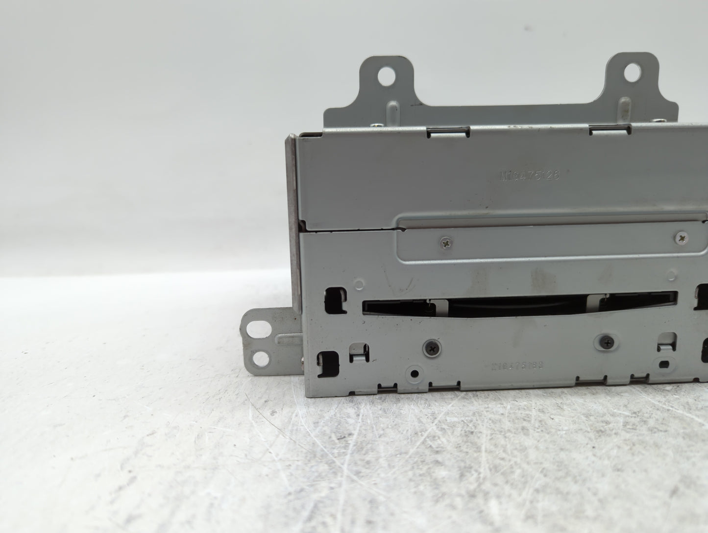 2010-2010 Buick Lacrosse Am Fm Cd Player Radio Receiver - Oemusedautoparts1.com