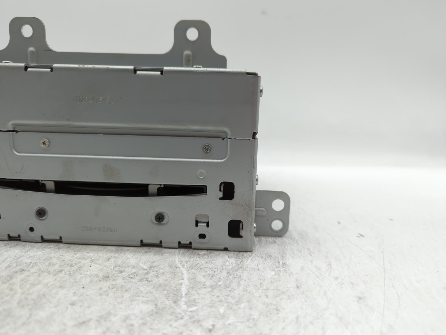 2010-2010 Buick Lacrosse Am Fm Cd Player Radio Receiver - Oemusedautoparts1.com