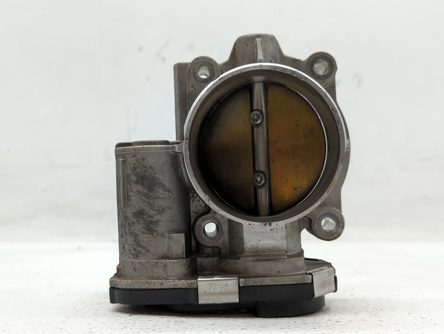 2010 Buick Lacrosse Throttle Body P/N:994AA Fits Fits 2007 2008 2009 2011 2012 OEM Used Auto Parts - Oemusedautoparts1.com