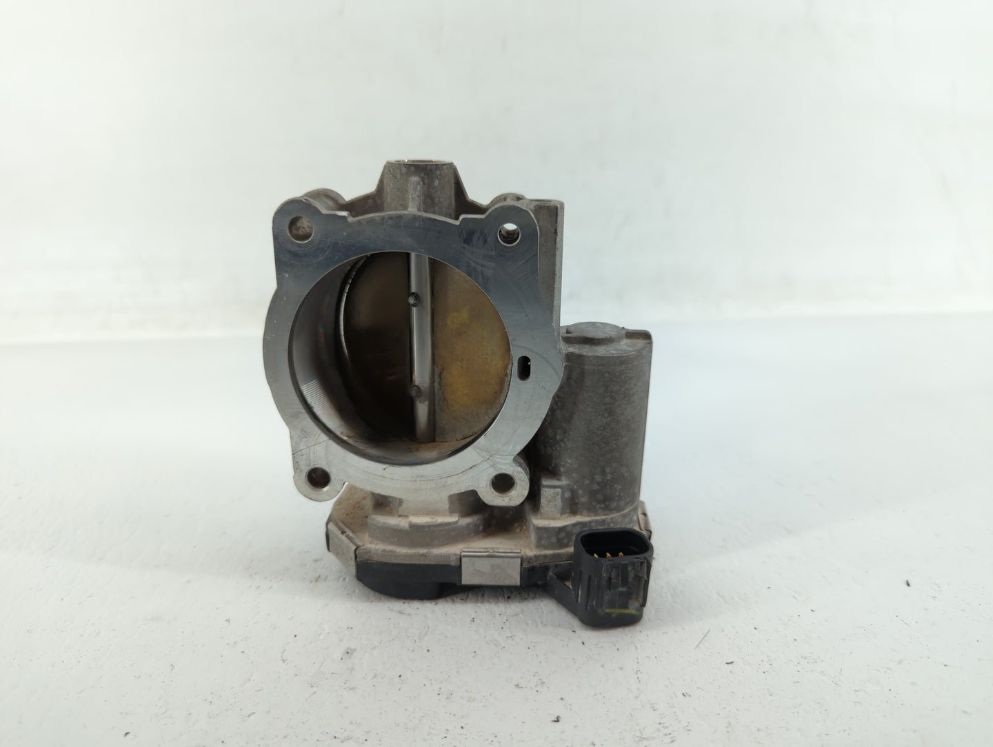 2010 Buick Lacrosse Throttle Body P/N:994AA Fits Fits 2007 2008 2009 2011 2012 OEM Used Auto Parts - Oemusedautoparts1.com
