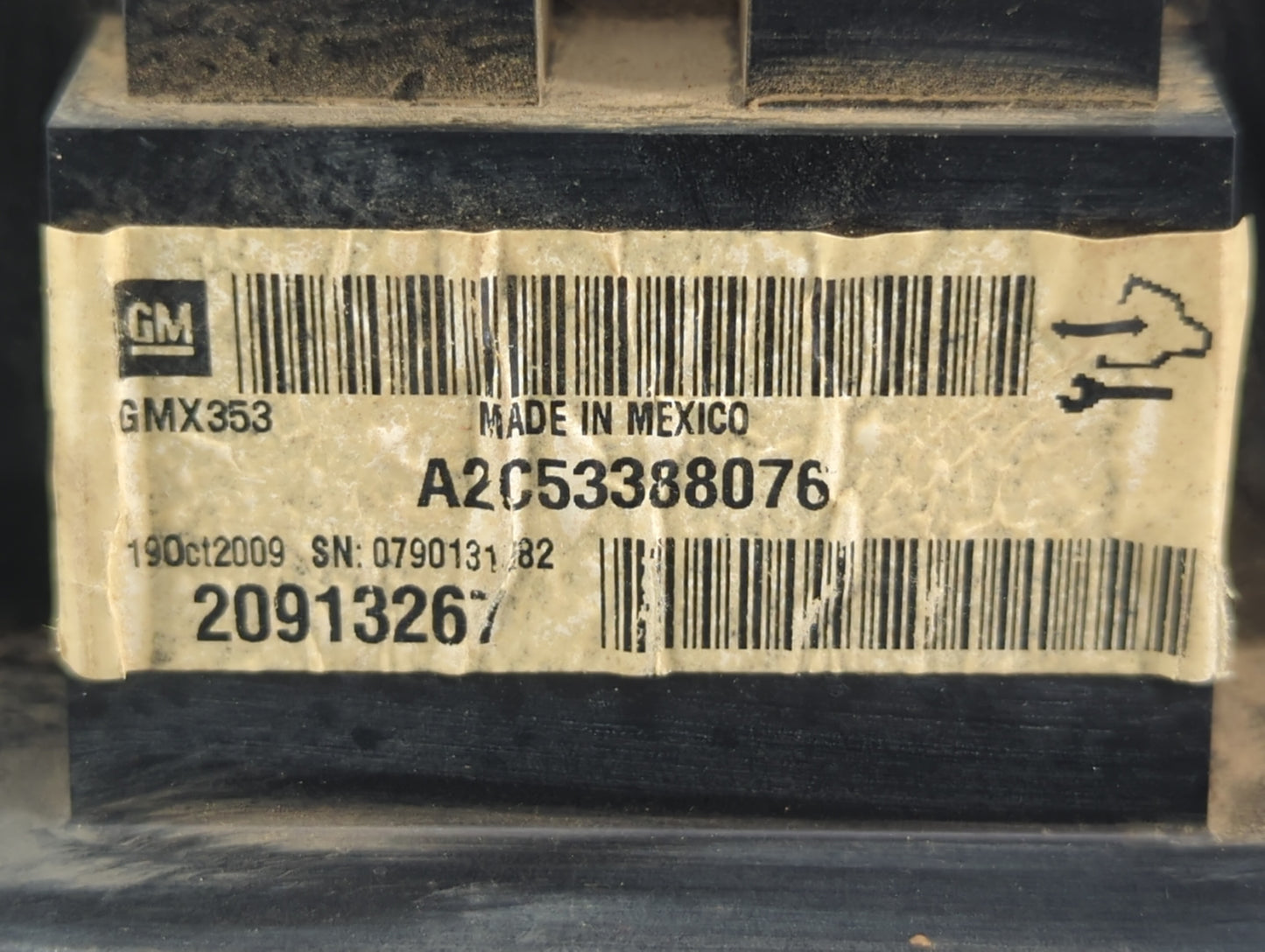 2010 Buick Lacrosse Instrument Cluster Speedometer Gauges P/N:20913267 Fits OEM Used Auto Parts - Oemusedautoparts1.com