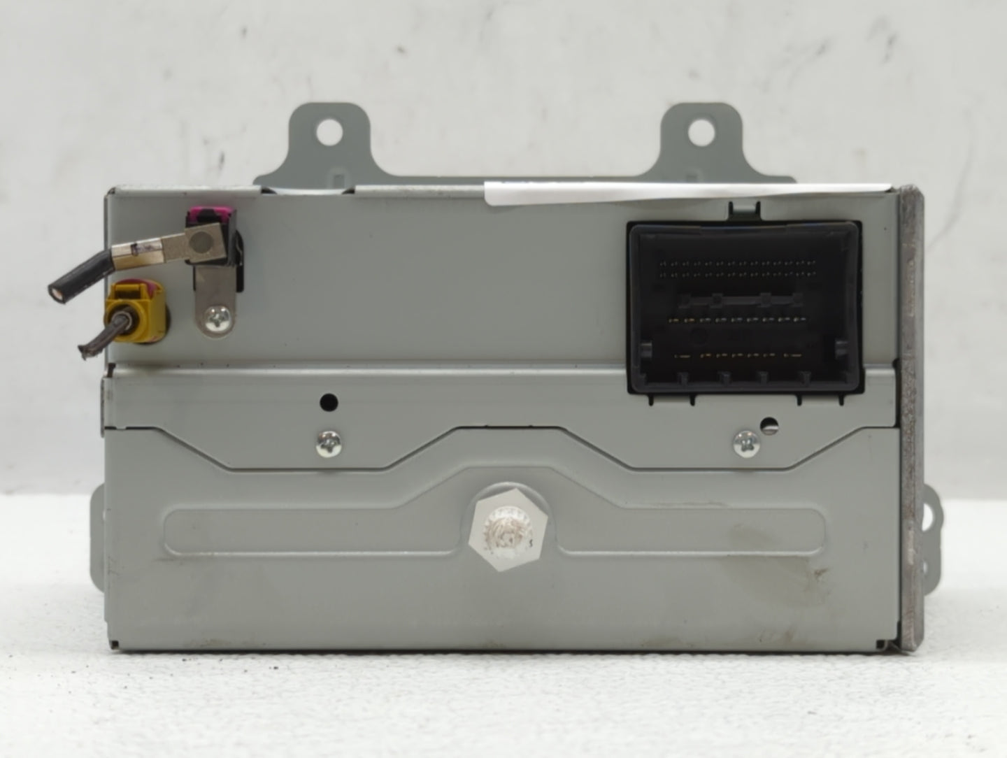 2010 Buick Lacrosse Radio AM FM Cd Player Receiver Replacement P/N:20907419 20888798 Fits OEM Used Auto Parts - Oemusedautop