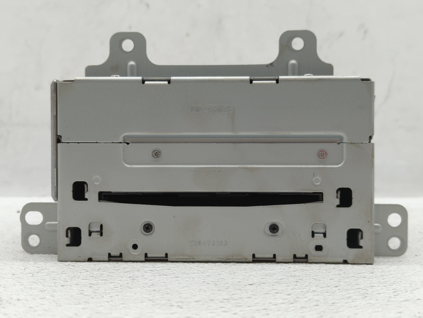 2010-2010 Buick Lacrosse Am Fm Cd Player Radio Receiver - Oemusedautoparts1.com