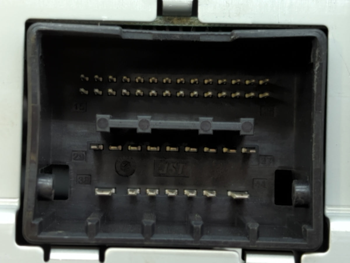 2010-2010 Buick Lacrosse Am Fm Cd Player Radio Receiver 530665 - Oemusedautoparts1.com