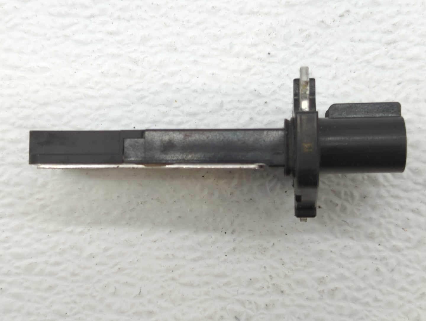 2010-2016 Buick Lacrosse Mass Air Flow Meter Maf - Oemusedautoparts1.com