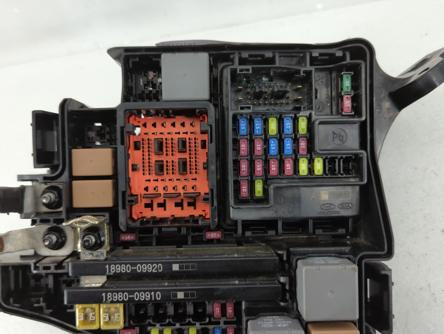 2010 Buick Lacrosse Fusebox Fuse Box Panel Relay Module P/N:20831466 13272071, 13272072 Fits OEM Used Auto Parts - Oemusedau