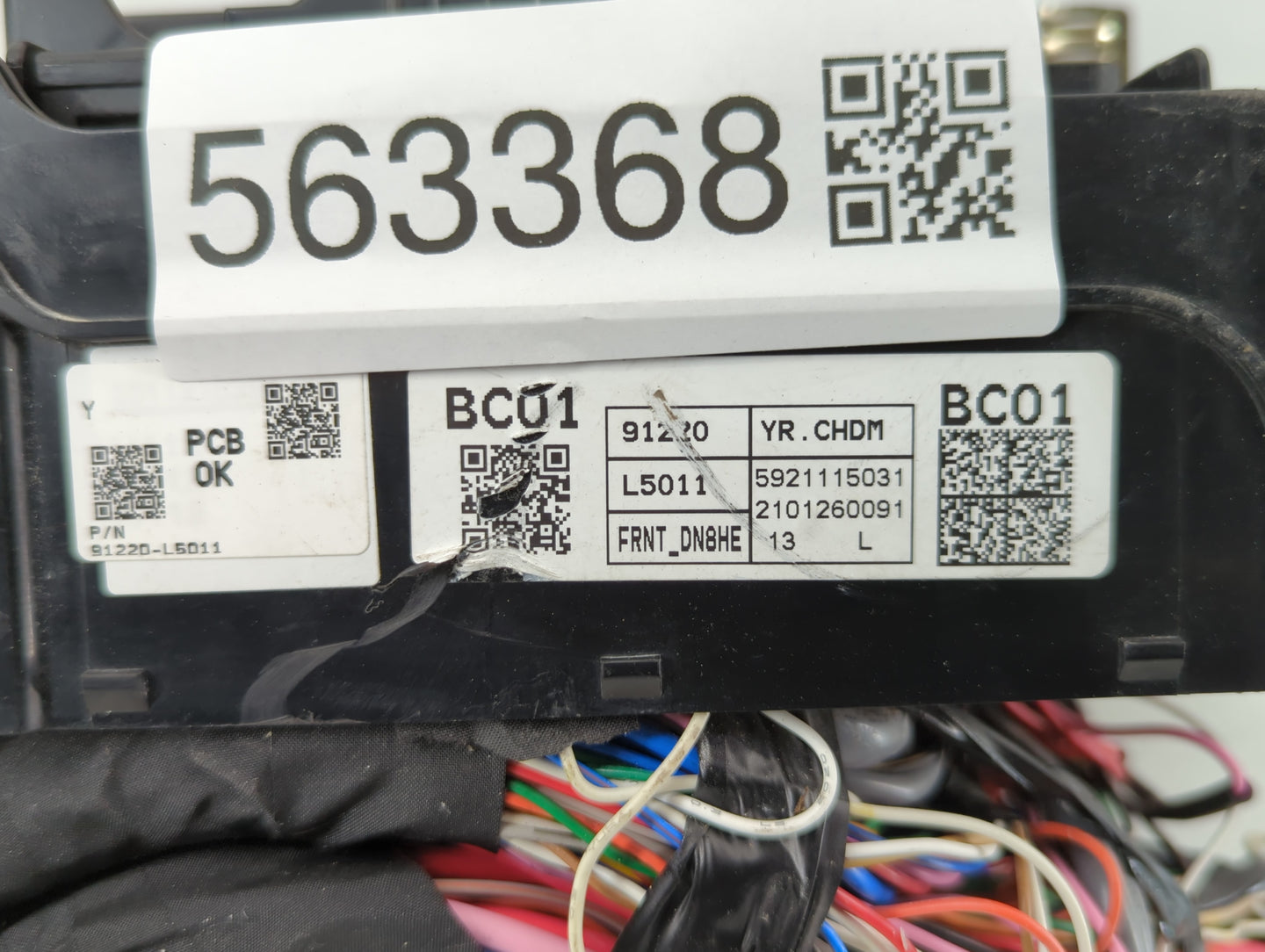 2010 Buick Lacrosse Fusebox Fuse Box Panel Relay Module P/N:20831466 13272071, 13272072 Fits OEM Used Auto Parts - Oemusedau