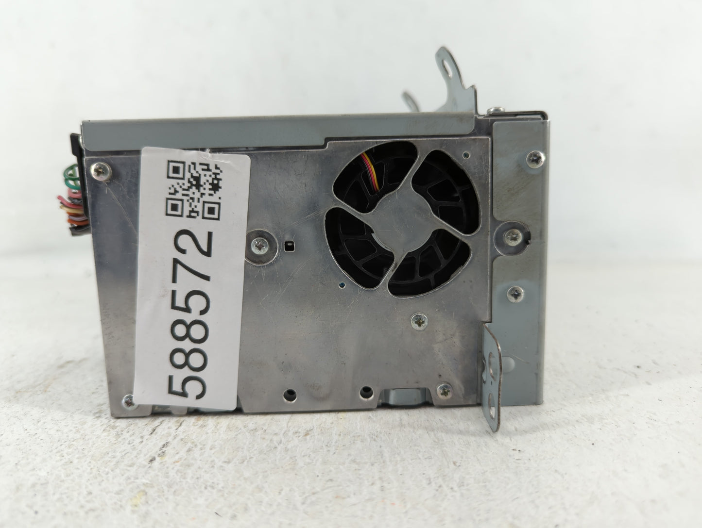 2010-2011 Buick Lacrosse Radio AM FM Cd Player Receiver Replacement P/N:20888798 Fits Fits 2010 2011 OEM Used Auto Parts - O