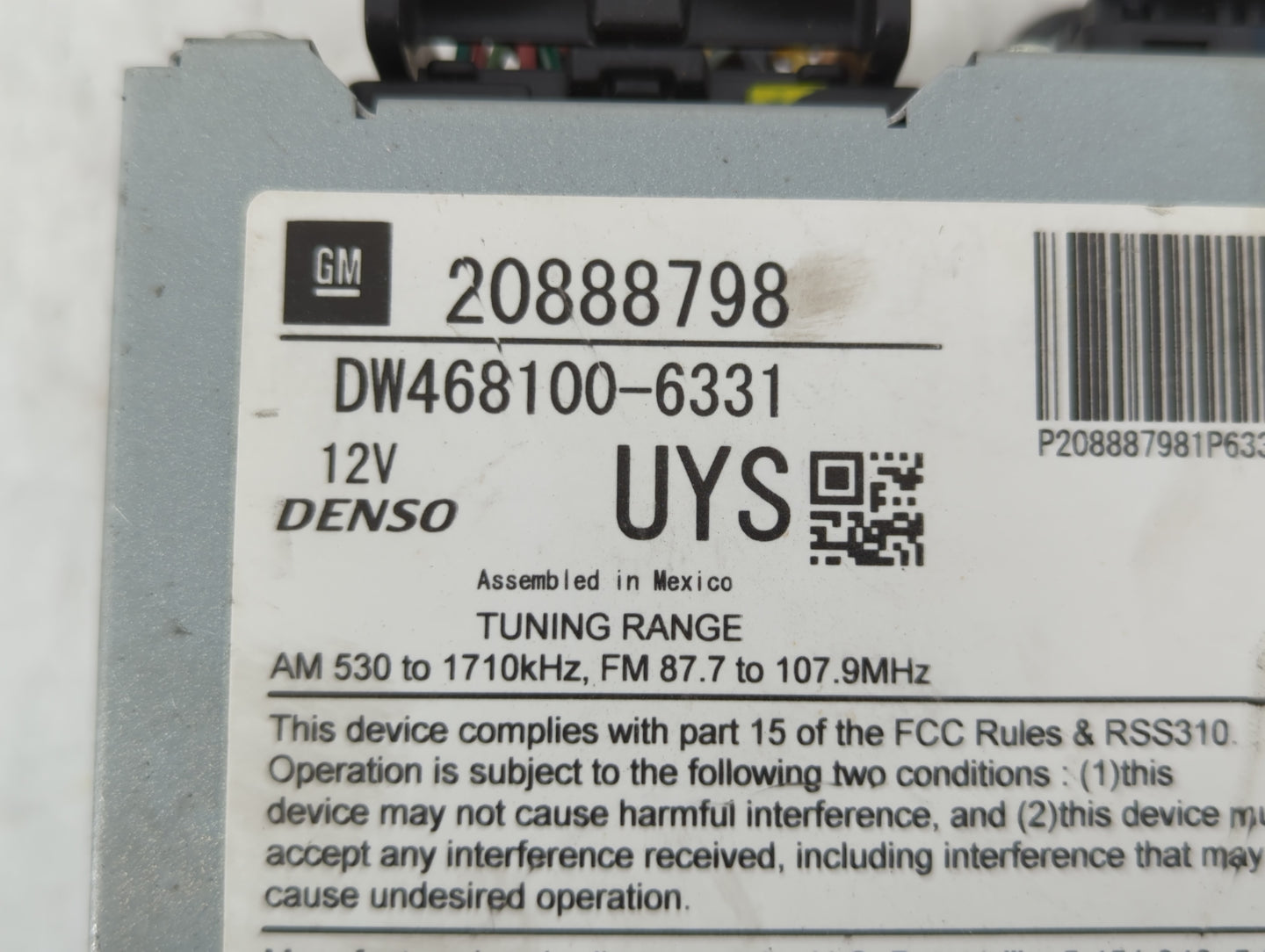 2010-2011 Buick Lacrosse Radio AM FM Cd Player Receiver Replacement P/N:20888798 Fits Fits 2010 2011 OEM Used Auto Parts - O