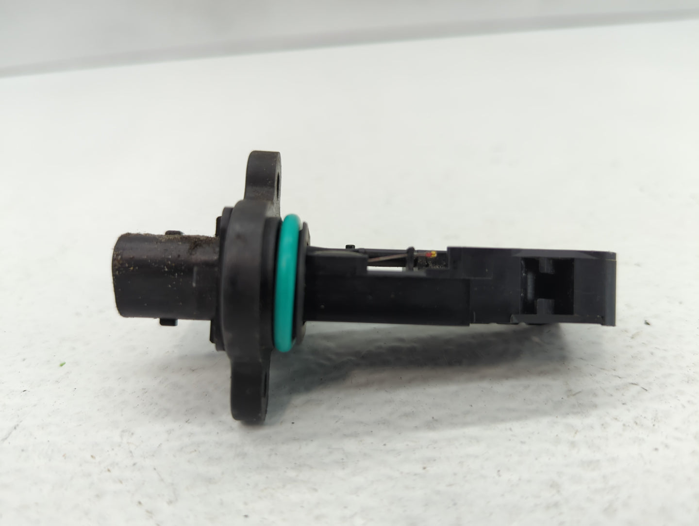 2010-2011 Buick Lacrosse Mass Air Flow Meter Maf - Oemusedautoparts1.com