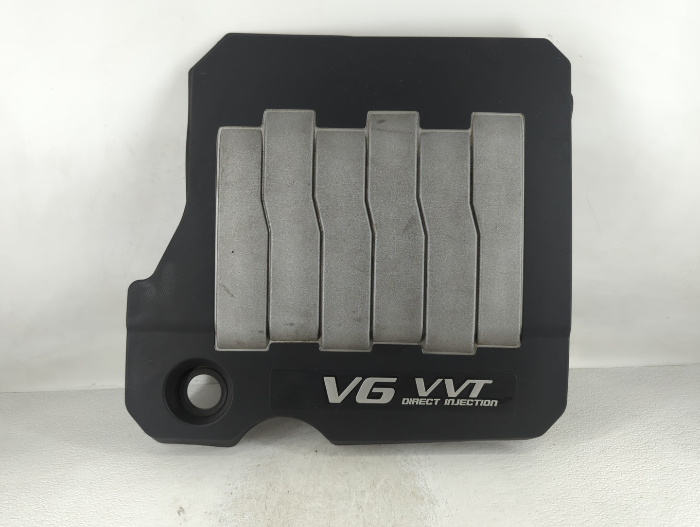 2010 Buick Lacrosse Engine Cover - Oemusedautoparts1.com