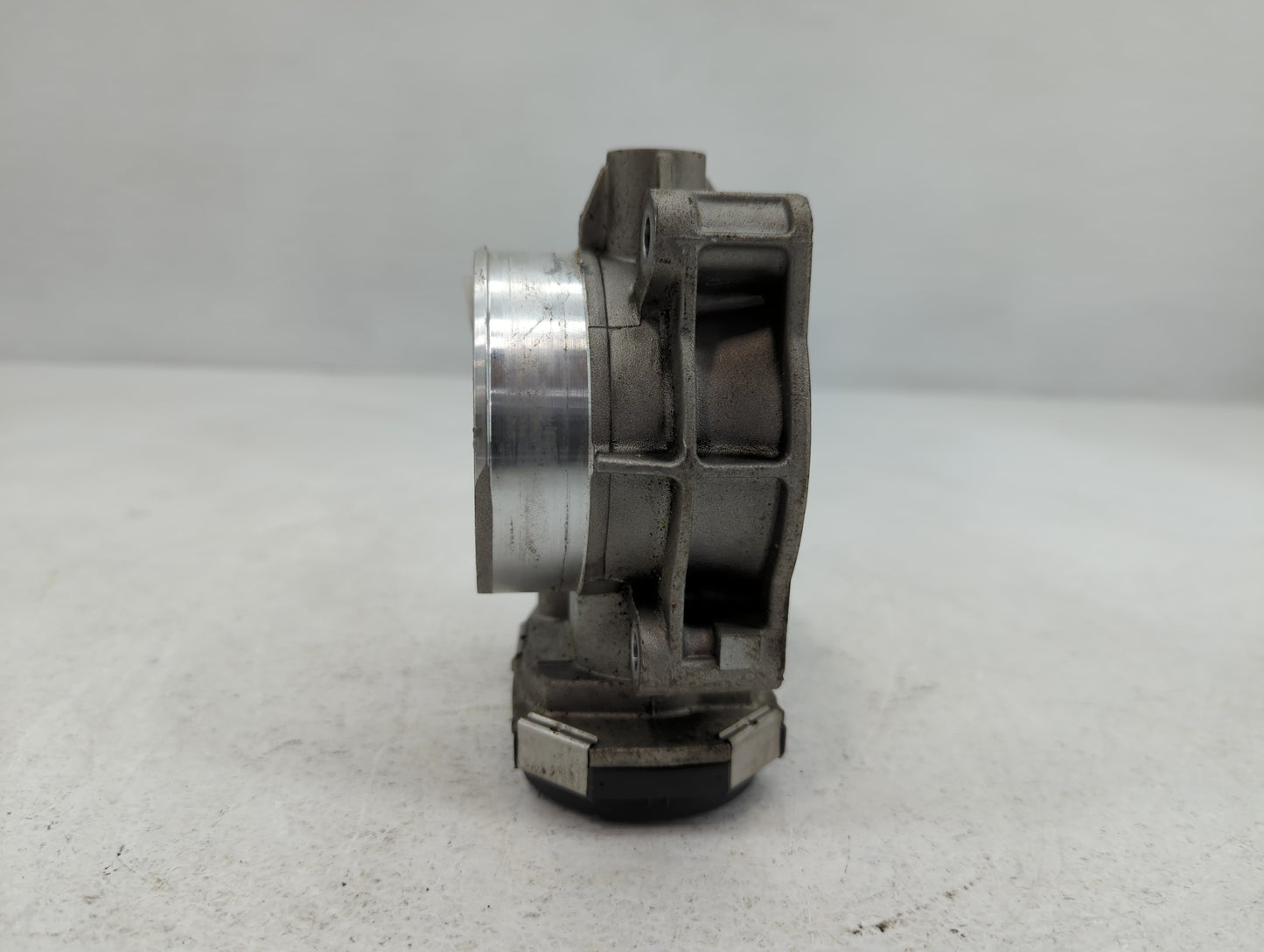 2010 Buick Lacrosse Throttle Body P/N:4125C 994AA Fits Fits 2007 2008 2009 2011 2012 OEM Used Auto Parts - Oemusedautoparts1