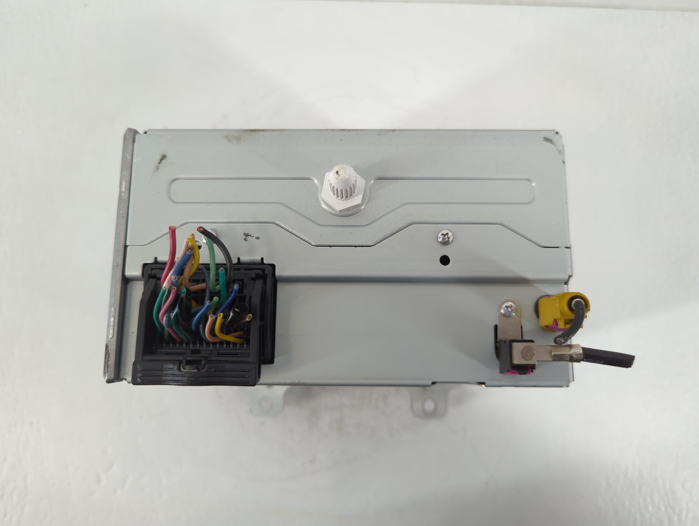 2010 Buick Lacrosse Radio AM FM Cd Player Receiver Replacement P/N:20907419 Fits OEM Used Auto Parts - Oemusedautoparts1.com