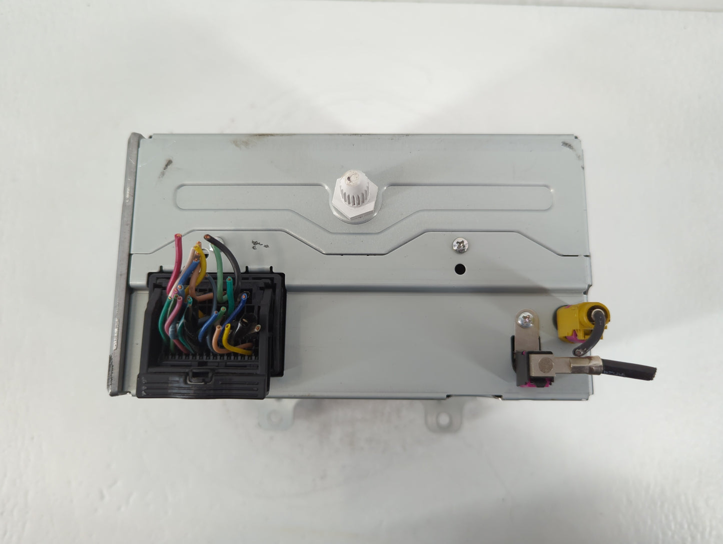 2010 Buick Lacrosse Radio AM FM Cd Player Receiver Replacement P/N:20907419 Fits OEM Used Auto Parts - Oemusedautoparts1.com