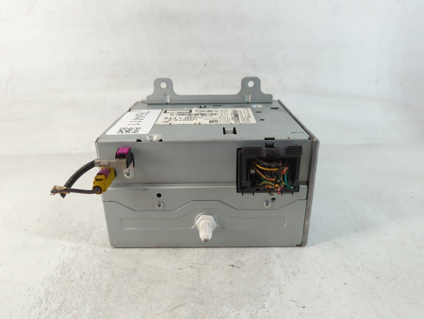 2010-2010 Buick Lacrosse Am Fm Cd Player Radio Receiver - Oemusedautoparts1.com