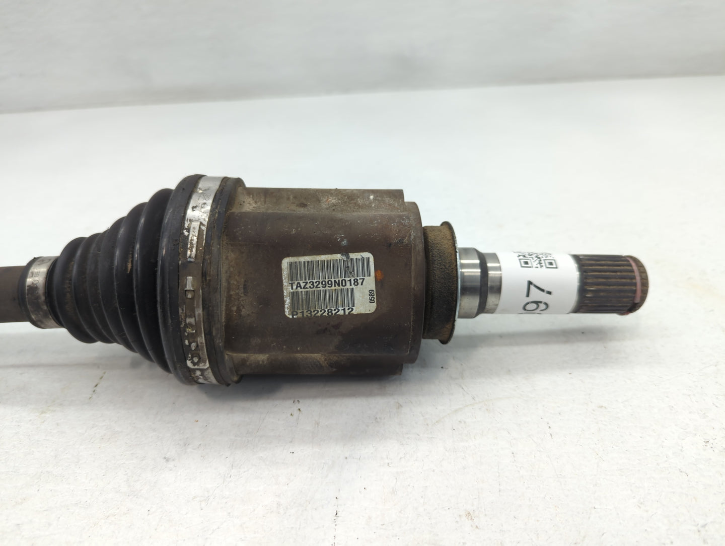 2010-2016 Buick Lacrosse Axle Shaft Front Driver Cv C/v - Oemusedautoparts1.com