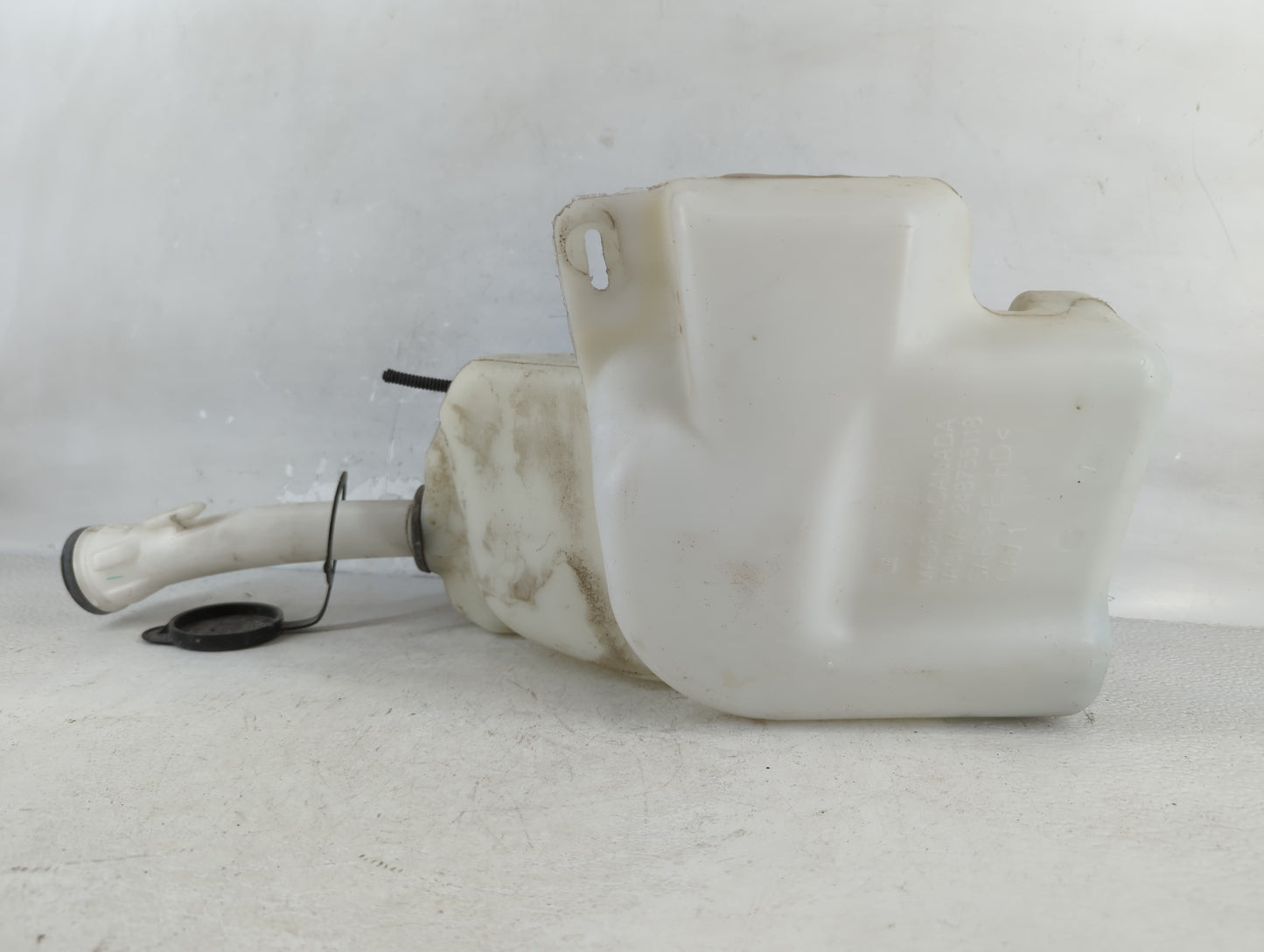 2010-2016 Buick Lacrosse Windshield Washer Fluid Reservoir Bottle Oem - Oemusedautoparts1.com