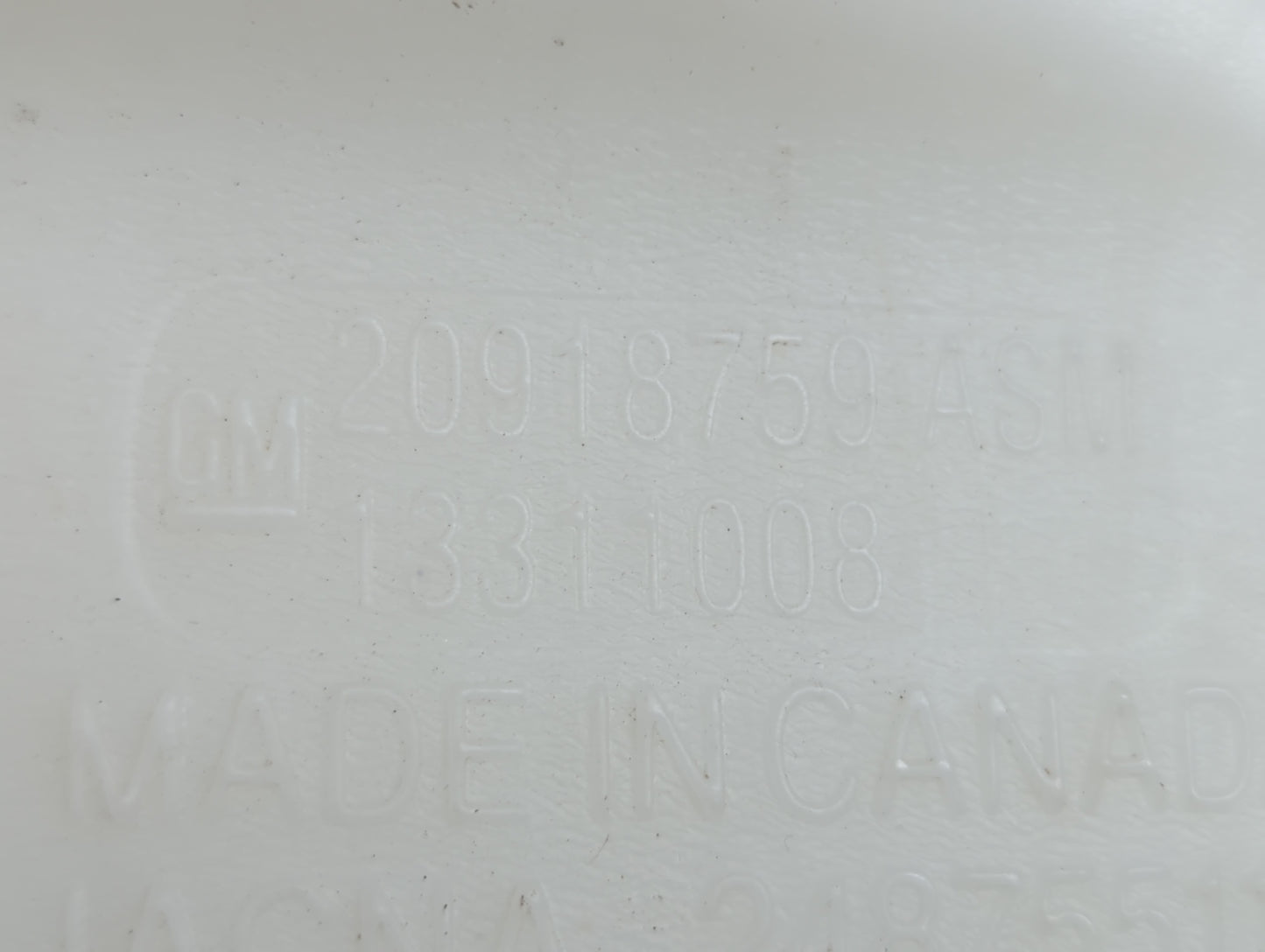 2010-2016 Buick Lacrosse Windshield Washer Fluid Reservoir Bottle Oem - Oemusedautoparts1.com