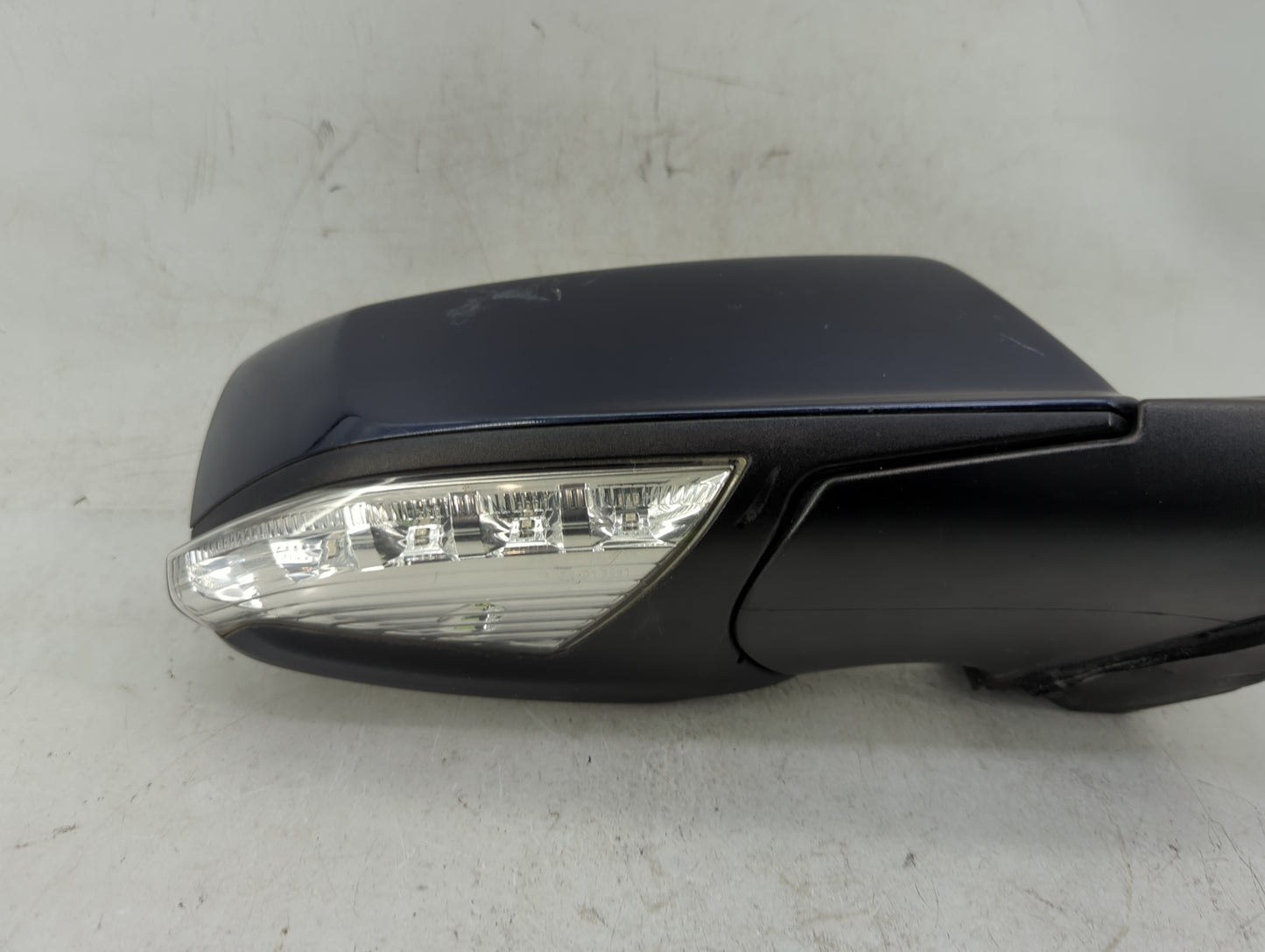 2010-2012 Buick Lacrosse Passenger Side View Mirror - Right Door Mirror OEM Used - Oemusedautoparts1.com