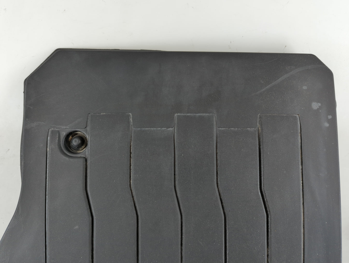 2010 Buick Lacrosse Engine Cover Black - Oemusedautoparts1.com