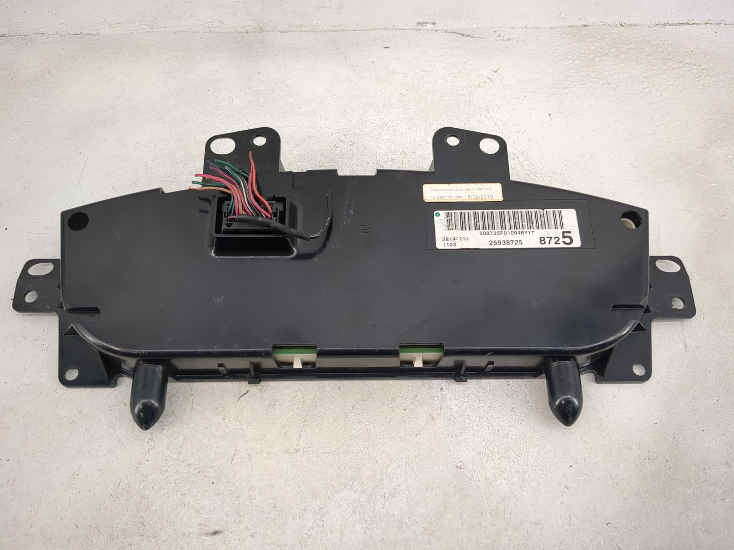 2009-2011 Buick Lucerne Instrument Cluster Speedometer Gauges P/N:25938725 28144991 Miles:90K Fits Fits 2009 2010 2011 OEM U