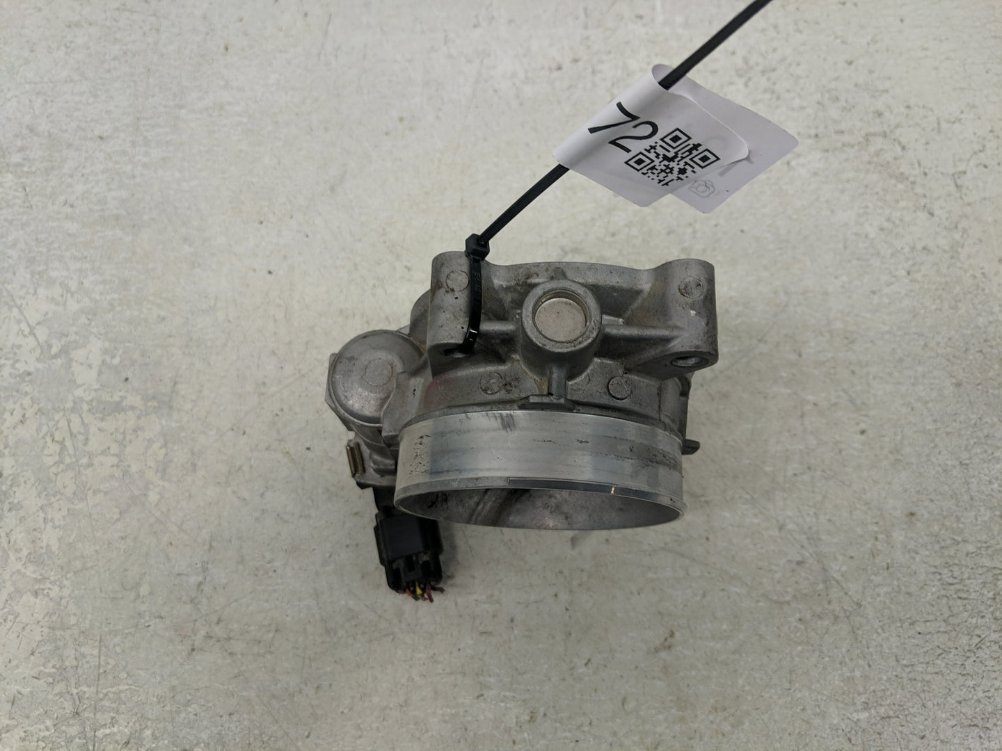 2006-2011 Buick Lucerne Throttle Body P/N:12602800 Fits Fits 2006 2007 2008 2009 2010 2011 OEM Used Auto Parts - Oemusedauto