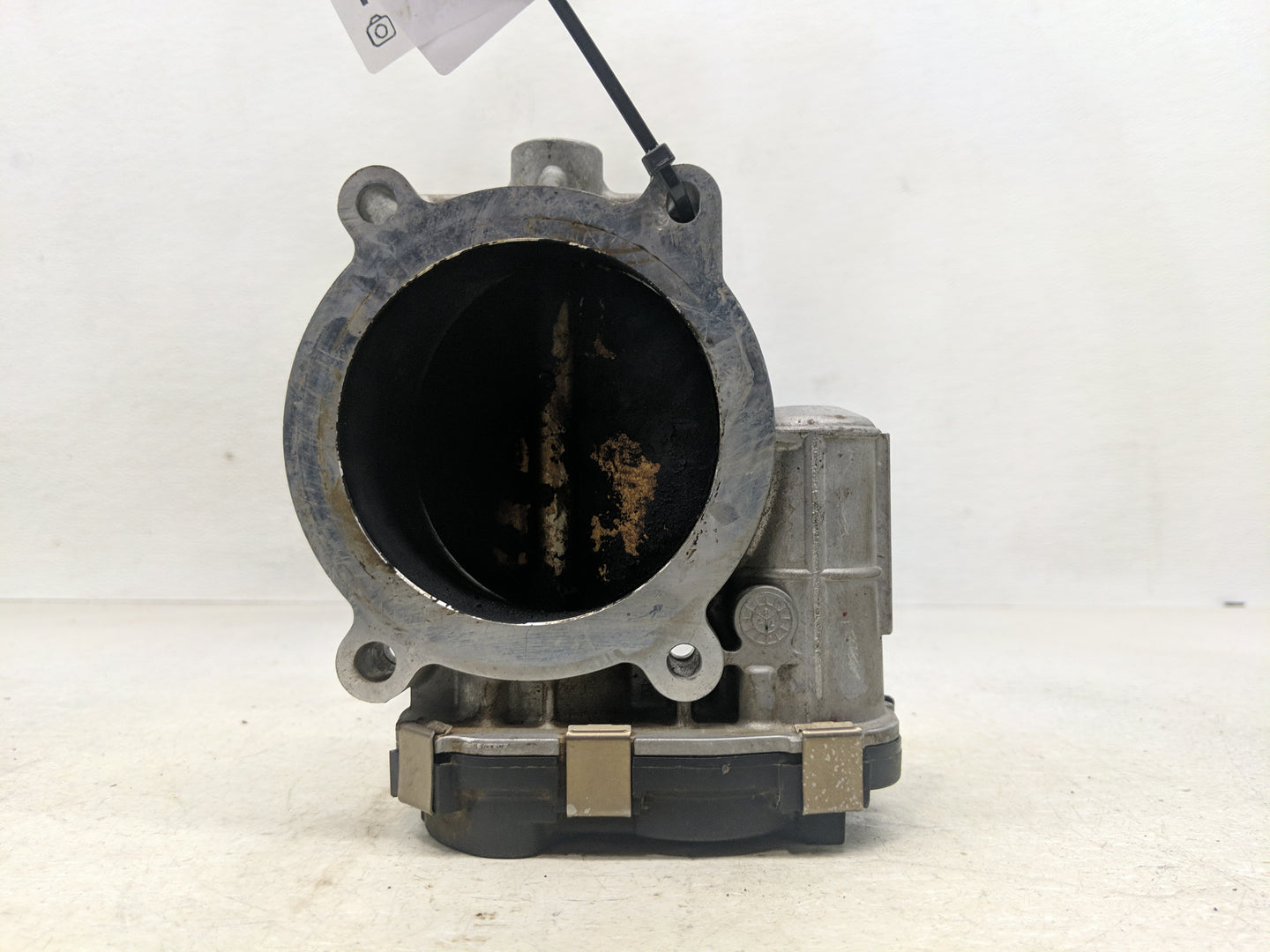 2006-2011 Buick Lucerne Throttle Body P/N:12602800 Fits Fits 2006 2007 2008 2009 2010 2011 OEM Used Auto Parts - Oemusedauto