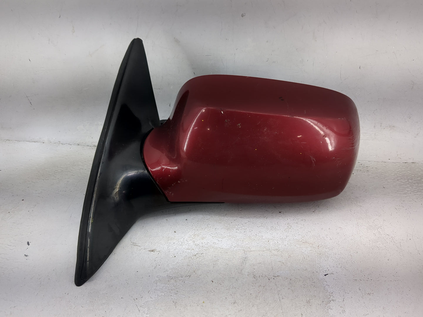 2009-2011 Buick Lucerne Driver Side View Mirror - Left Door Mirror OEM Used - Oemusedautoparts1.com