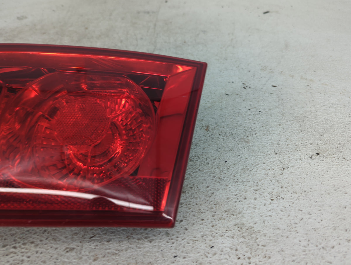 2006-2011 Buick Lucerne Passenger Right Side Deck Lid Mounted Tail Light 1502167 - Oemusedautoparts1.com