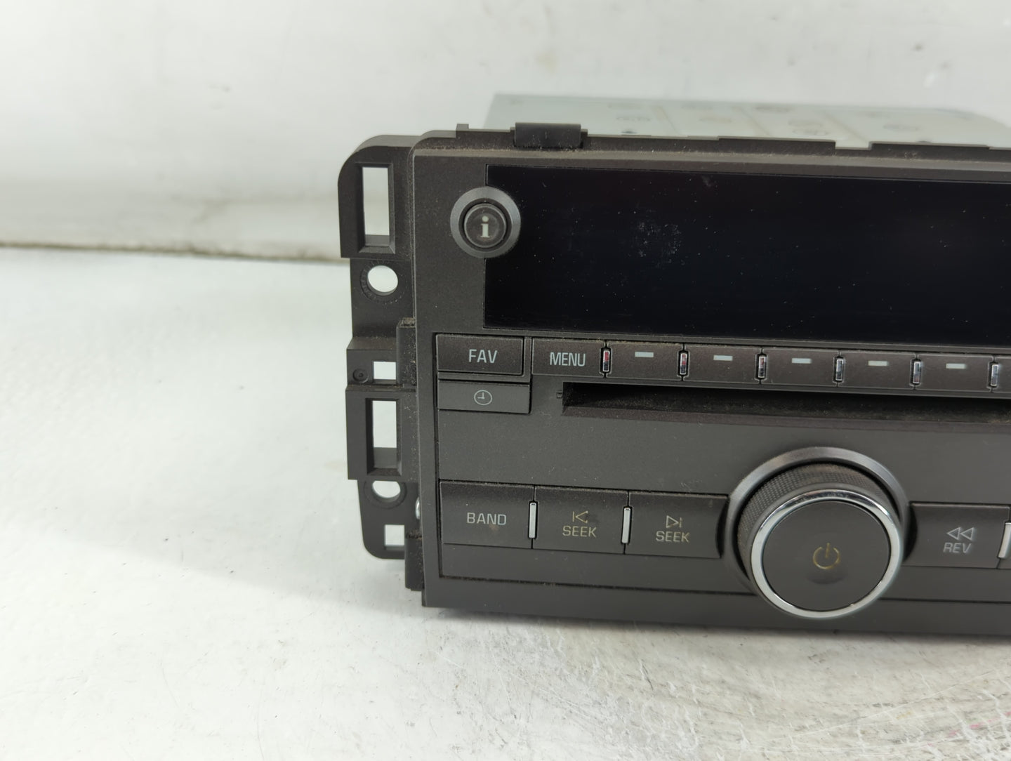 2009-2010 Buick Lucerne Radio AM FM Cd Player Receiver Replacement P/N:20763964 Fits Fits 2009 2010 OEM Used Auto Parts - Oe