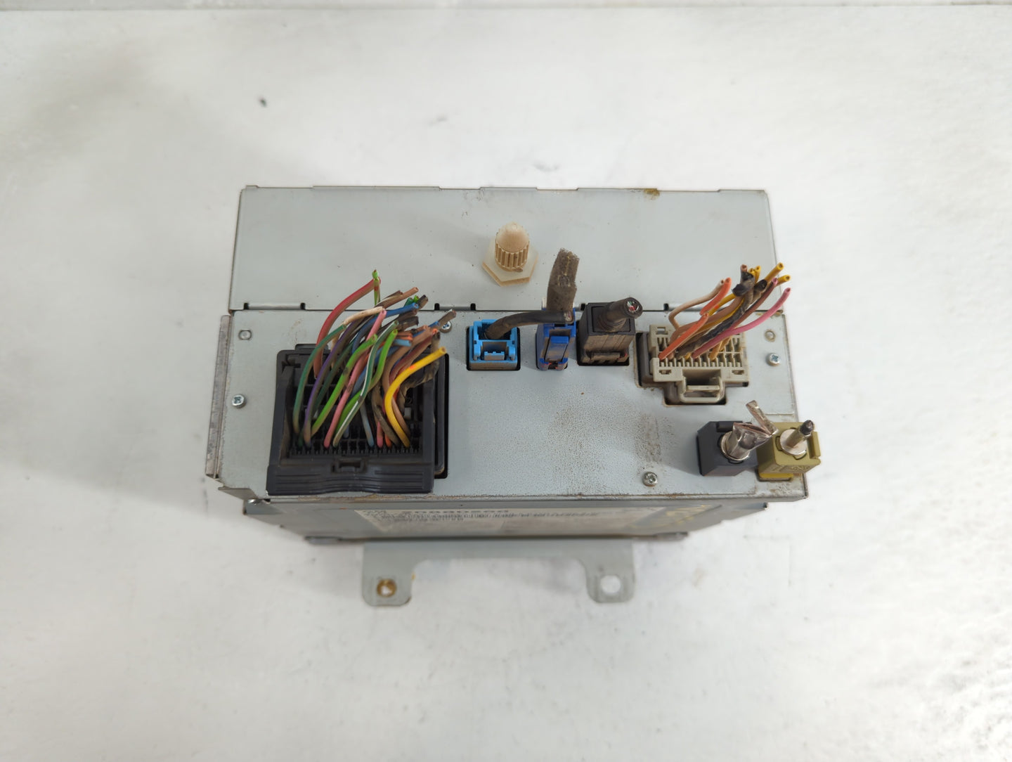 2010 Cadillac Cts Radio AM FM Cd Player Receiver Replacement P/N:20880268 Fits OEM Used Auto Parts - Oemusedautoparts1.com