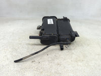 2010 Cadillac Cts Fuel Vapor Charcoal Canister - Oemusedautoparts1.com
