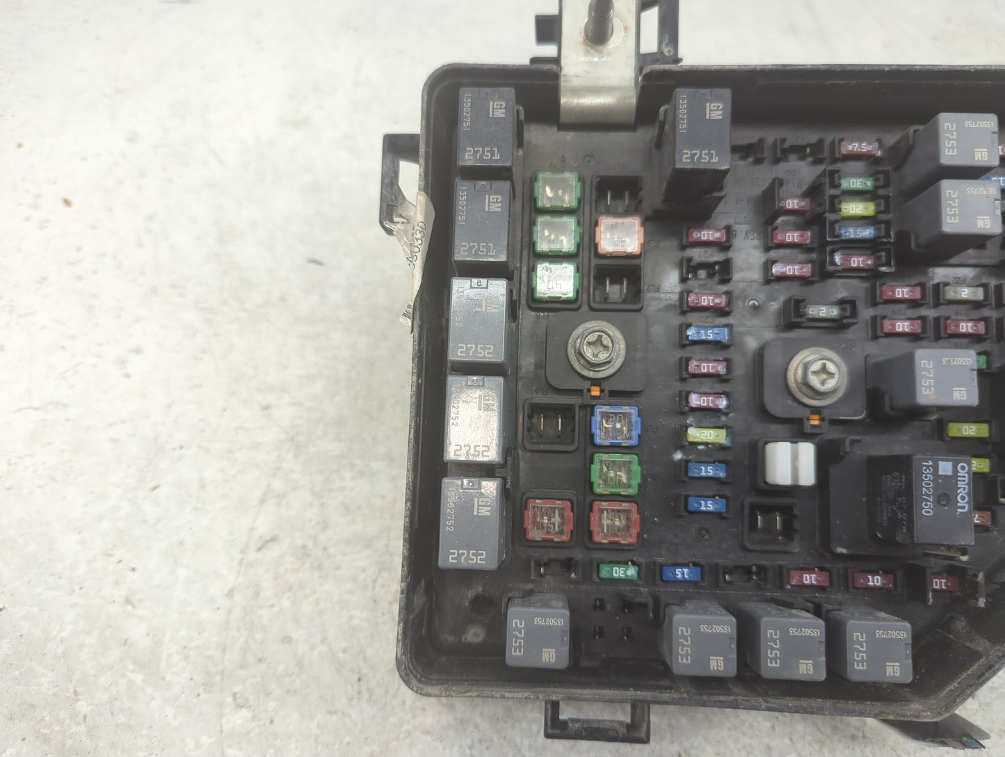 2010 Cadillac Cts Fusebox Fuse Box Panel Relay Module P/N:20858891 Fits OEM Used Auto Parts - Oemusedautoparts1.com