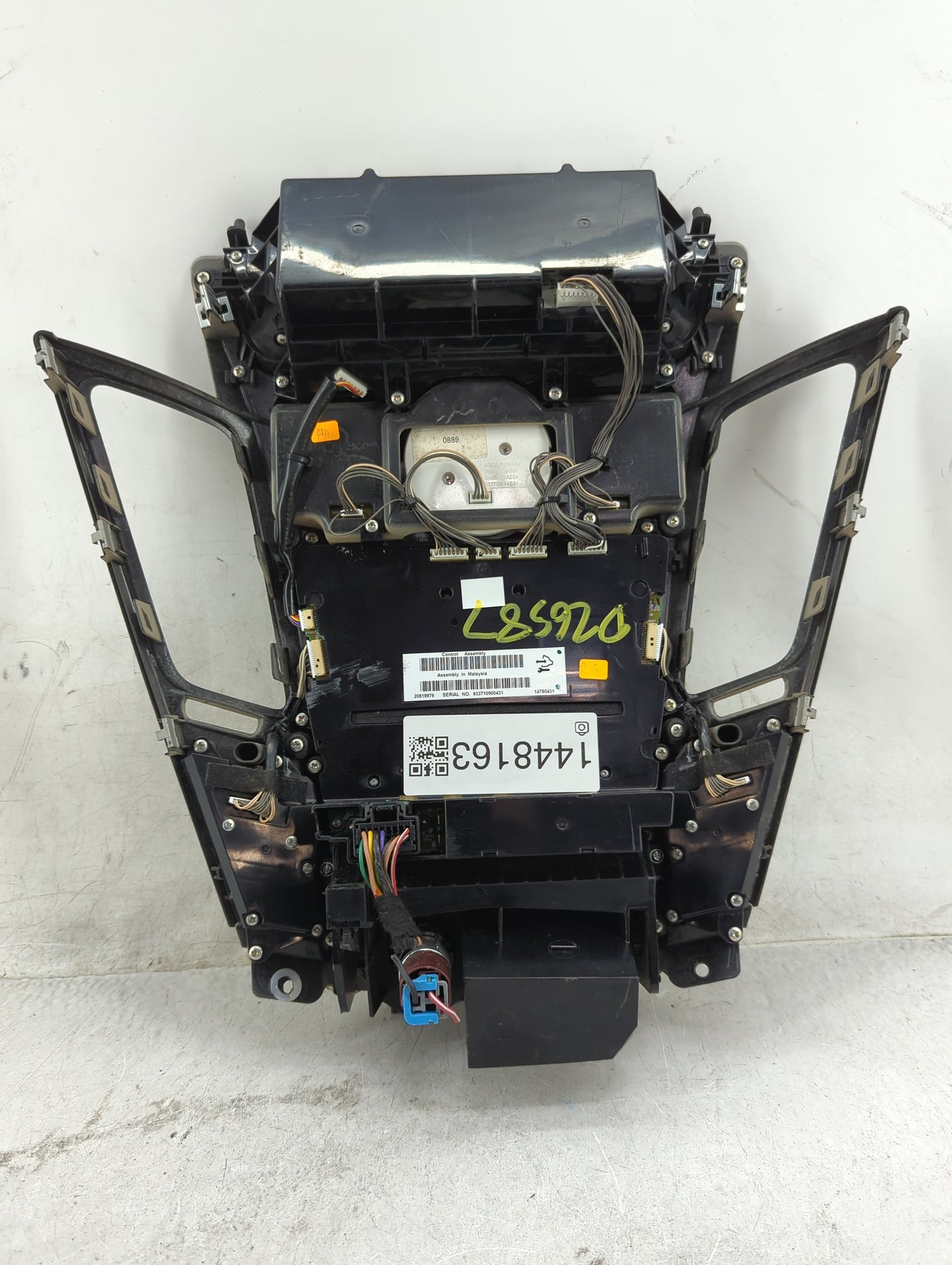 2008-2010 Cadillac Cts Radio AM FM Cd Player Receiver Replacement P/N:20819976 Fits Fits 2008 2009 2010 OEM Used Auto Parts 