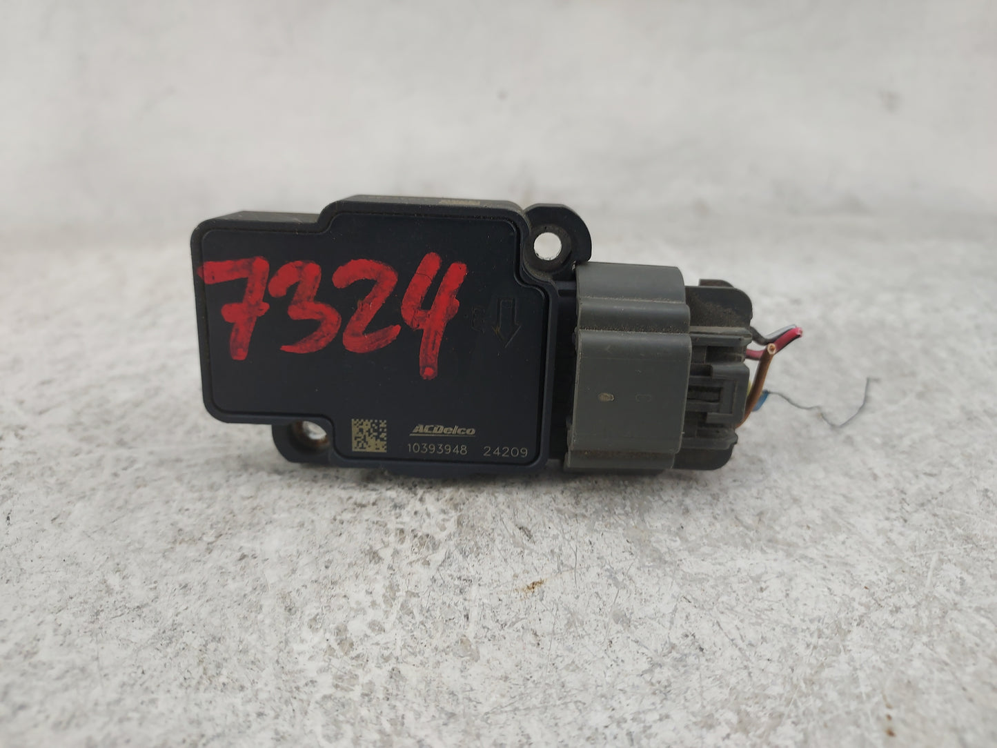 2009-2014 Cadillac Cts Mass Air Flow Meter Maf 1487558 - Oemusedautoparts1.com