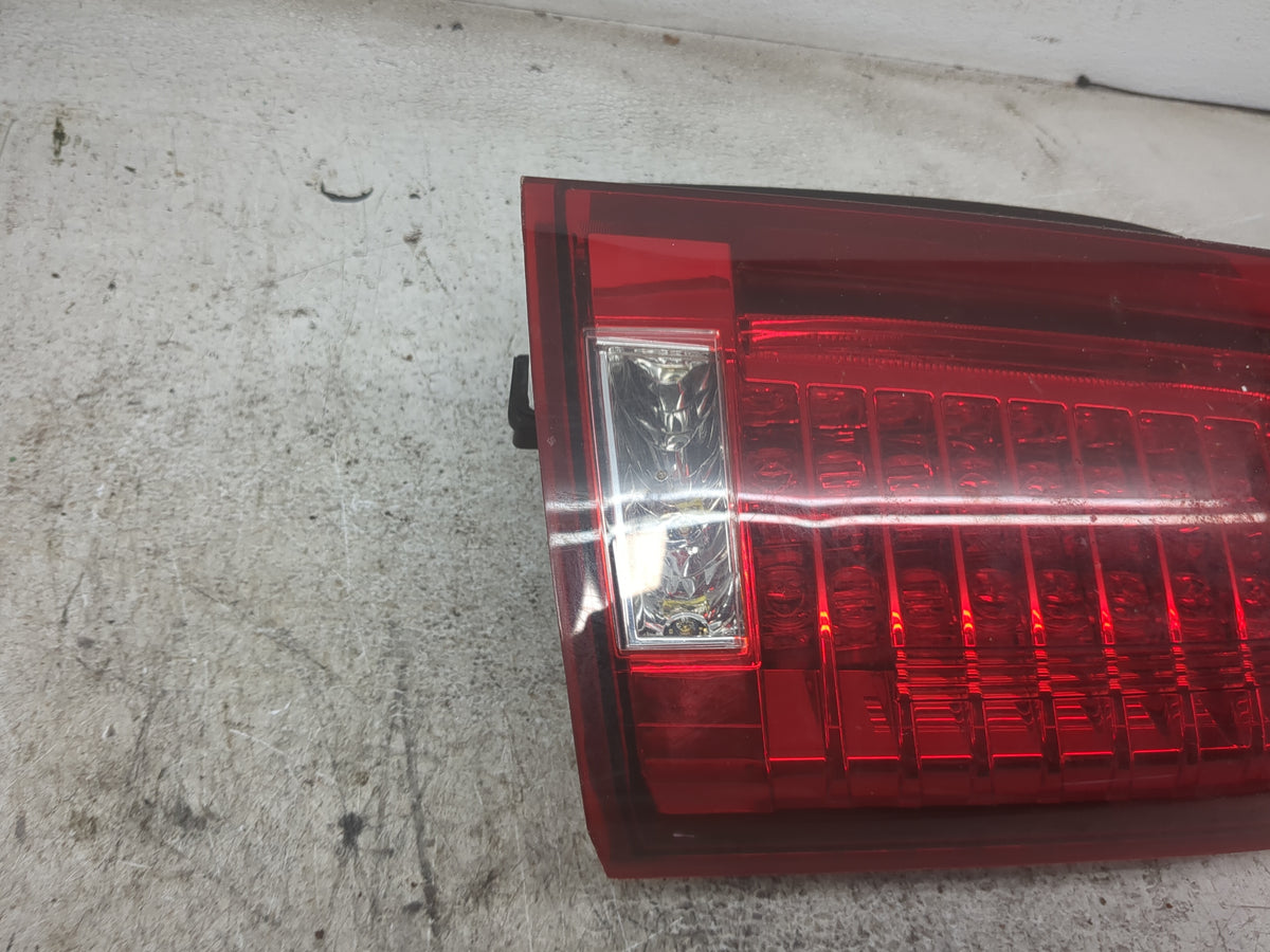 2008-2014 Cadillac Cts Passenger Right Side Deck Lid Mounted Tail Light 1501842 - Oemusedautoparts1.com