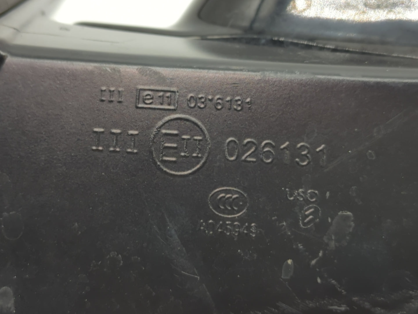 2010 Cadillac Cts Side Mirror Replacement Passenger Right View Door Mirror P/N:E11026131 Fits OEM Used Auto Parts - Oemuseda